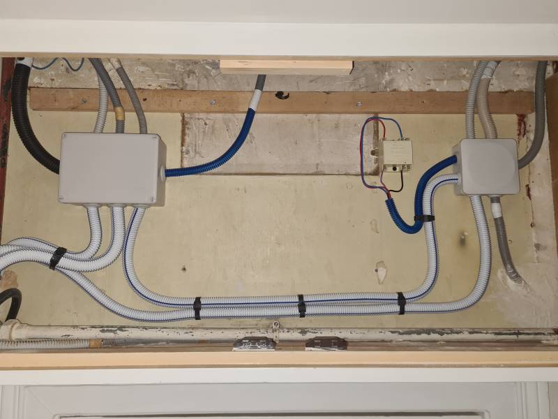 Déplacement d'un tableau électrique pour une mise en conformité proche Bolbec 76