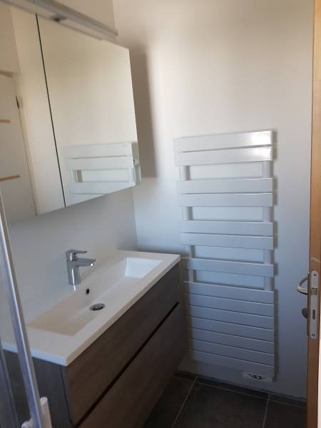 Installation de radiateurs, tableau et câbles électrique pour un appartement en rénovation à Fécamp en Seine Maritime