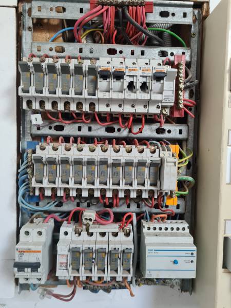 Électricien pour le remplacement d'un tableau électrique proche de Bolbec 76